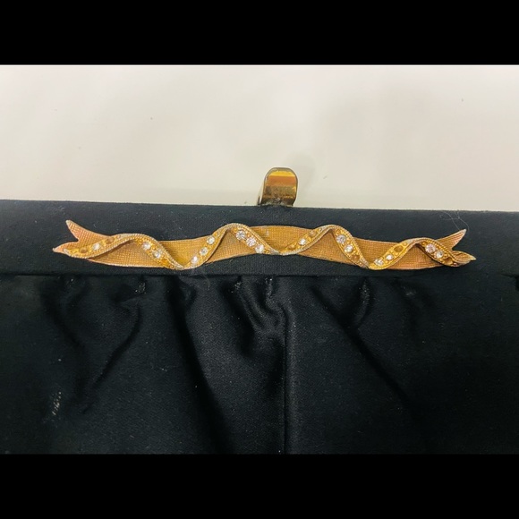 Vintage Black Clutch with Gold Clasp 1950’s - Picture 7 of 14